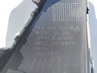 bontott SEAT LEON Első Lökhárító (Üresen)