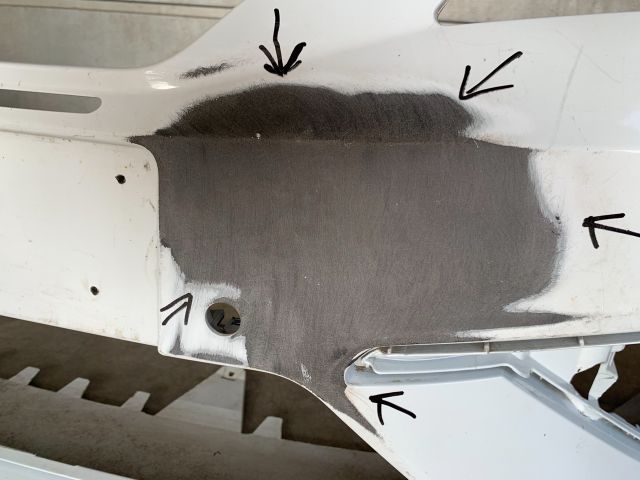 bontott SEAT LEON Első Lökhárító (Üresen)