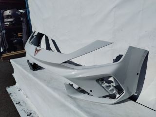 bontott SEAT LEON Első Lökhárító (Üresen)