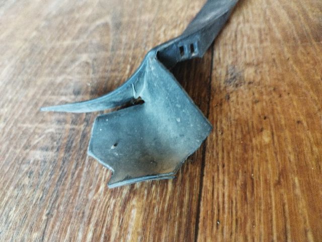 bontott SEAT LEON Első Szélvédő Bal Díszléc