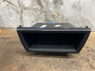 bontott SEAT LEON Első Tároló Rekesz