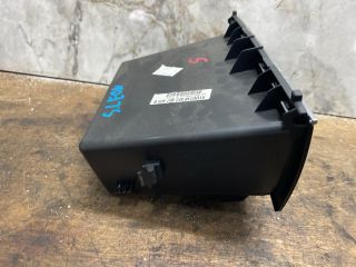 bontott SEAT LEON Első Tároló Rekesz