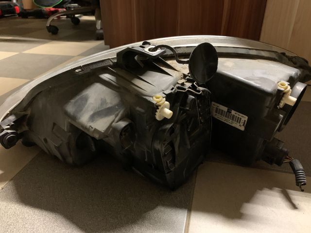 bontott SEAT LEON Fényszóró Pár