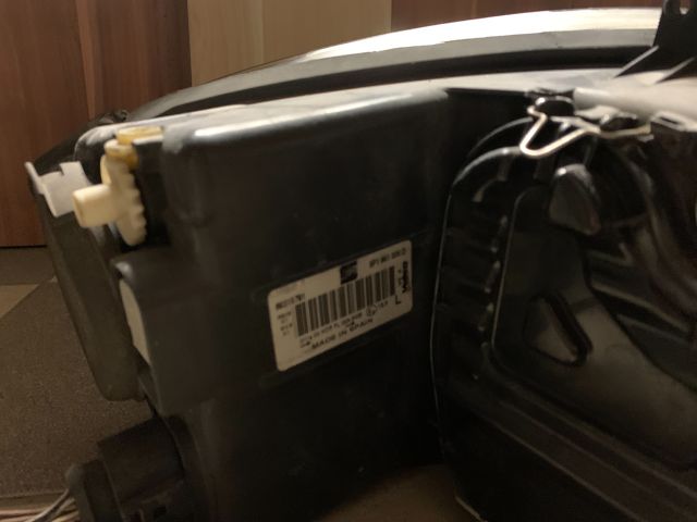 bontott SEAT LEON Fényszóró Pár