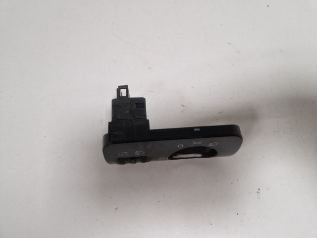 bontott SEAT LEON Fényszórómagasság Állító Kapcsoló