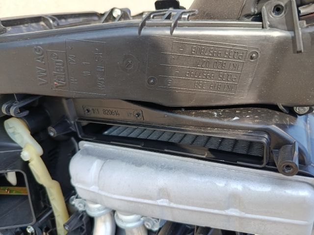 bontott SEAT LEON Fűtés Box