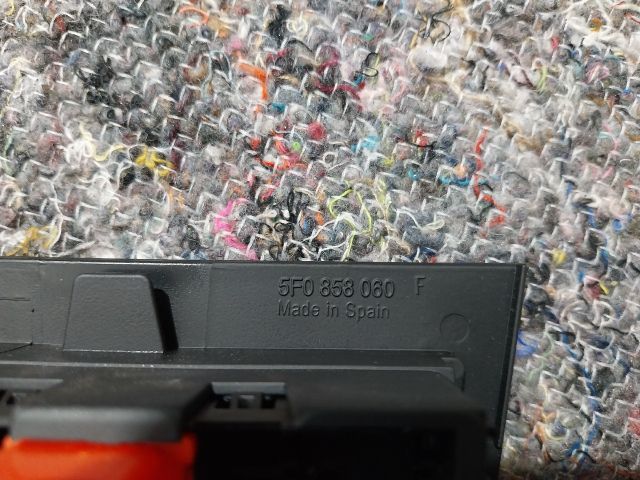 bontott SEAT LEON Fűtéskapcsoló Keret