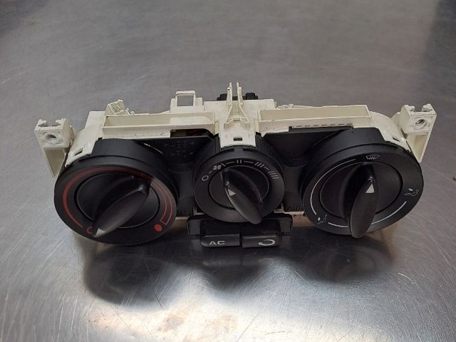 bontott SEAT LEON Fűtéskapcsoló (manuális klímás)