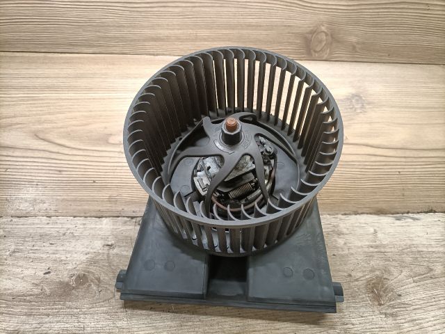 bontott SEAT LEON Fűtőmotor (Nem klímás)