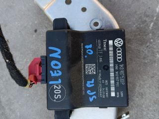 bontott SEAT LEON Gateway Elektronika