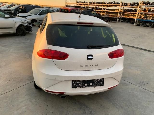 bontott SEAT LEON Gázrugós Kitámasztó Teleszkóp Pár Csomagtérajtó