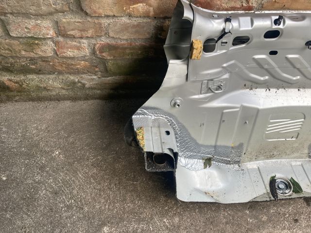 bontott SEAT LEON Hátfal