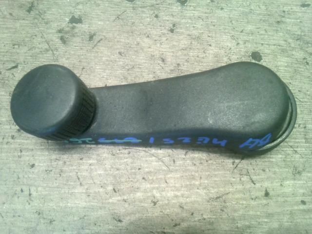 bontott SEAT LEON Hátsó Ablaktekerő Kar