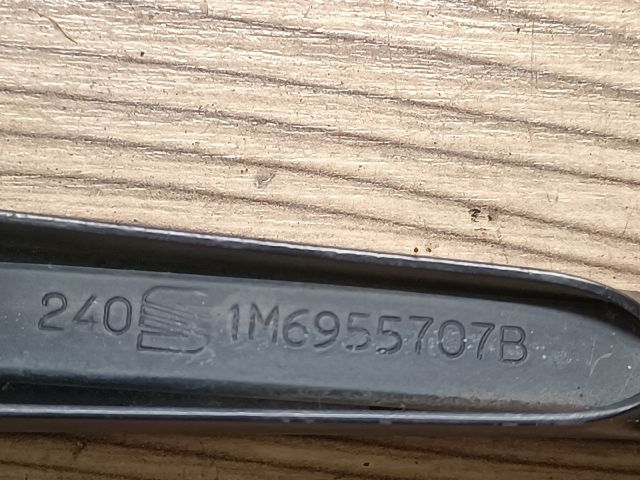 bontott SEAT LEON Hátsó Ablaktörlő Kar