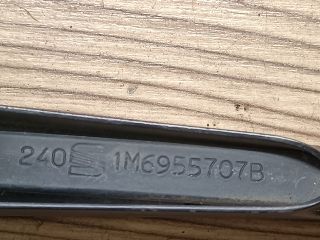 bontott SEAT LEON Hátsó Ablaktörlő Kar