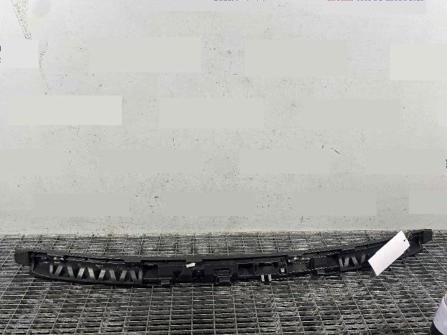 bontott SEAT LEON Hátsó középső Lökhárító Tartó (Műanyag)