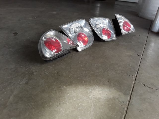 bontott SEAT LEON Hátsó Lámpa Szett