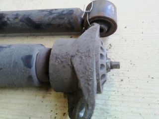 bontott SEAT LEON Hátsó Lengéscsillapító Pár