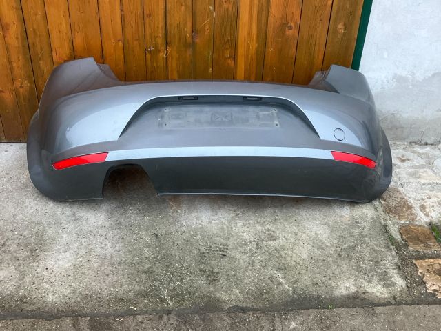 bontott SEAT LEON Hátsó Lökhárító (Részeivel)