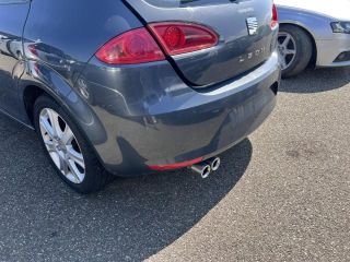 bontott SEAT LEON Hátsó Lökhárító (Üresen)