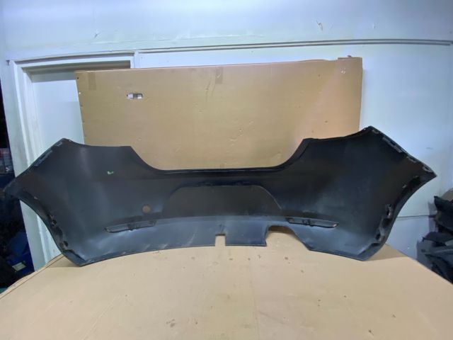 bontott SEAT LEON Hátsó Lökhárító (Üresen)