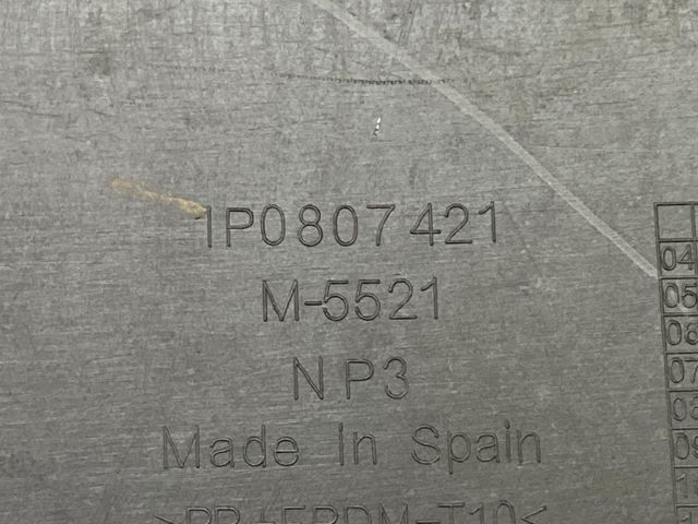 bontott SEAT LEON Hátsó Lökhárító (Üresen)