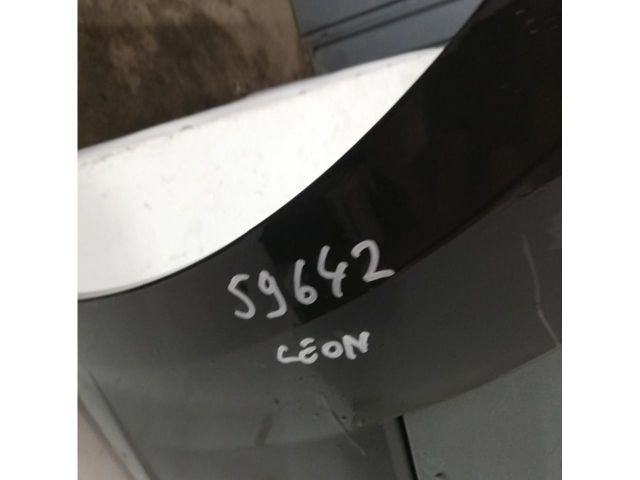 bontott SEAT LEON Hátsó Lökhárító (Üresen)