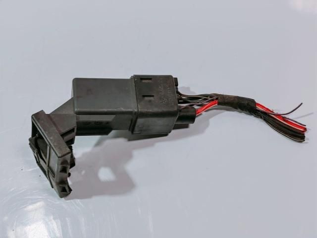 bontott SEAT LEON Izzító Relé