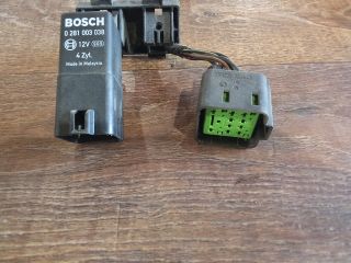 bontott SEAT LEON Izzító Relé