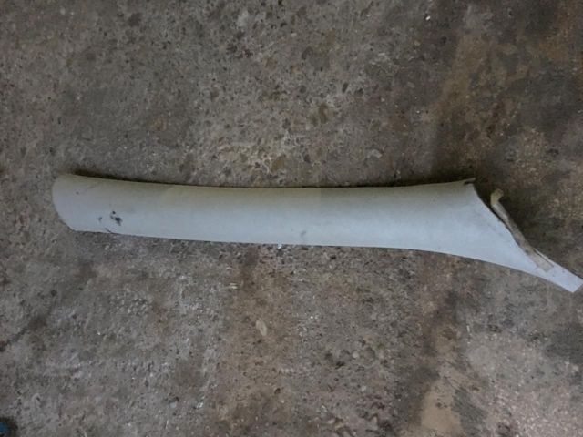 bontott SEAT LEON Jobb A Oszlop Burkolat