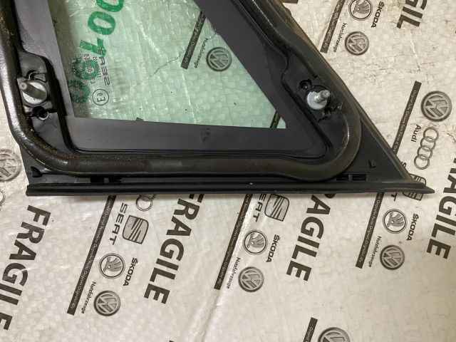 bontott SEAT LEON Jobb A Oszlop Oldalablak Üveg