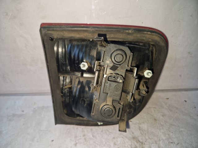 bontott SEAT LEON Jobb Belső Hátsó Lámpa