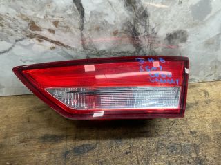 bontott SEAT LEON Jobb Belső Hátsó Lámpa