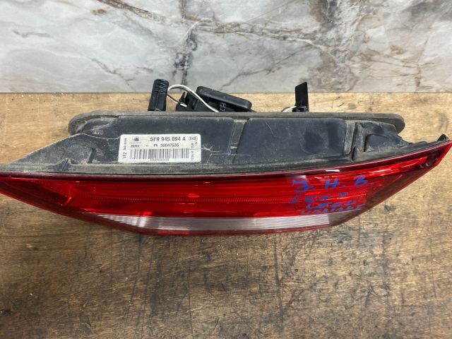 bontott SEAT LEON Jobb Belső Hátsó Lámpa