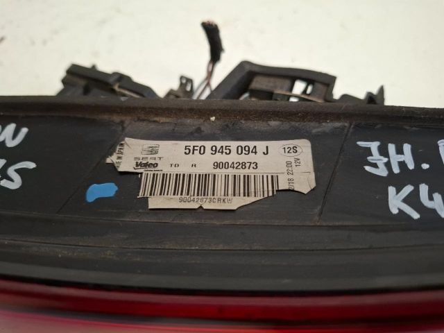 bontott SEAT LEON Jobb Belső Hátsó Lámpa