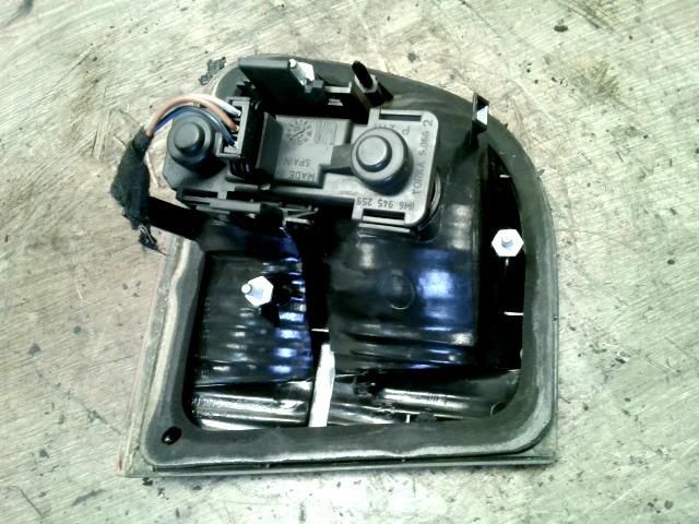 bontott SEAT LEON Jobb Belső Hátsó Lámpa