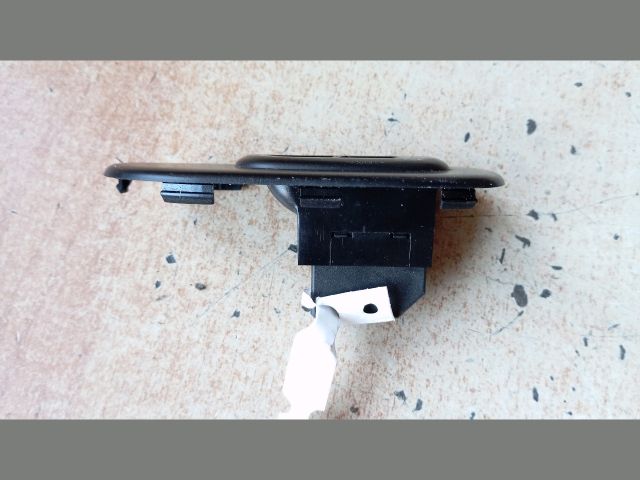 bontott SEAT LEON Jobb első Ablakemelő Kapcsoló