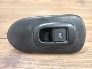 bontott SEAT LEON Jobb első Ablakemelő Kapcsoló