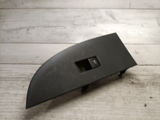 bontott SEAT LEON Jobb első Ablakemelő Kapcsoló