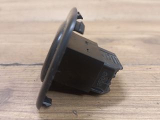 bontott SEAT LEON Jobb első Ablakemelő Kapcsoló