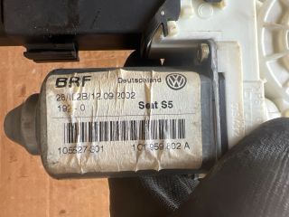 bontott SEAT LEON Jobb első Ablakemelő Motor