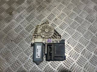 bontott SEAT LEON Jobb első Ablakemelő Motor