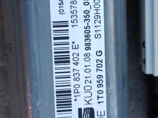 bontott SEAT LEON Jobb első Ablakemelő Motor