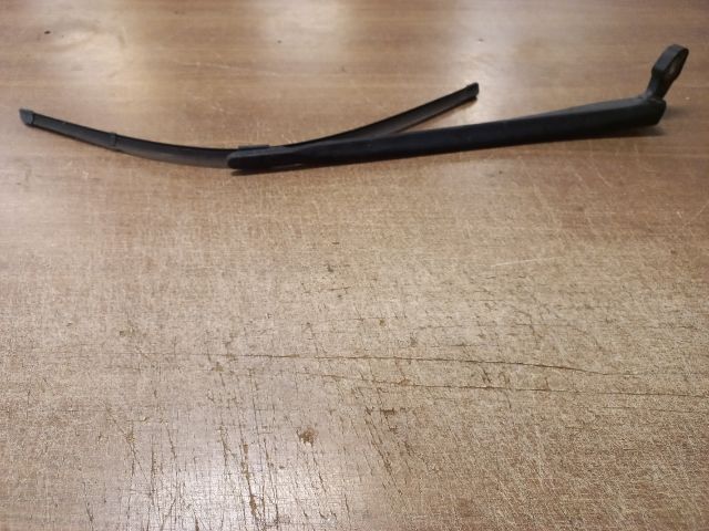 bontott SEAT LEON Jobb első Ablaktörlő Kar