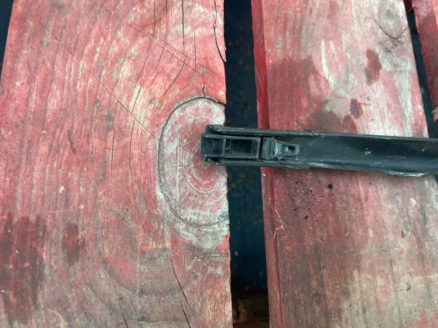 bontott SEAT LEON Jobb első Ablaktörlő Kar