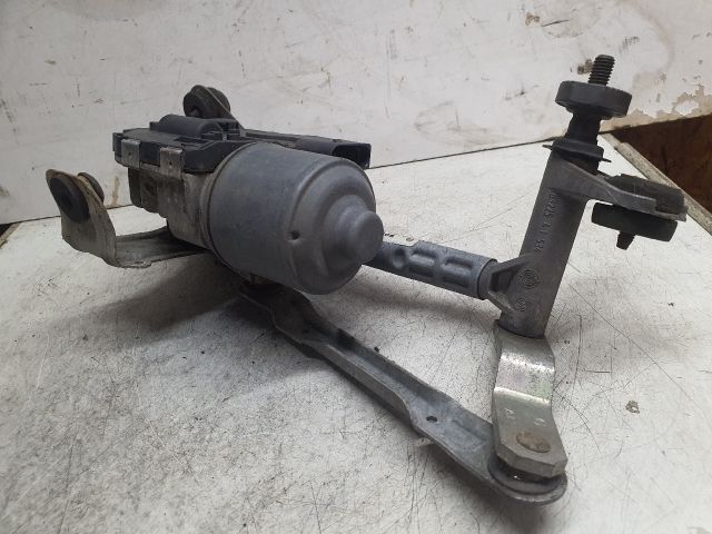 bontott SEAT LEON Jobb első Ablaktörlő Motor