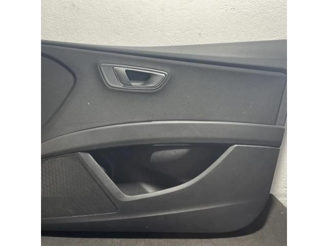 bontott SEAT LEON Jobb első Ajtó Kárpit