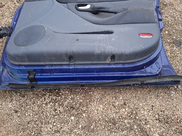 bontott SEAT LEON Jobb első Ajtó (Részeivel)