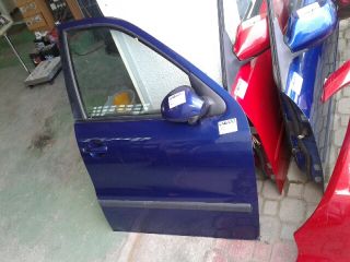 bontott SEAT LEON Jobb első Ajtó (Részeivel)