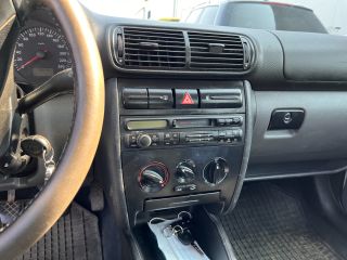 bontott SEAT LEON Jobb első Ajtó (Üres lemez)